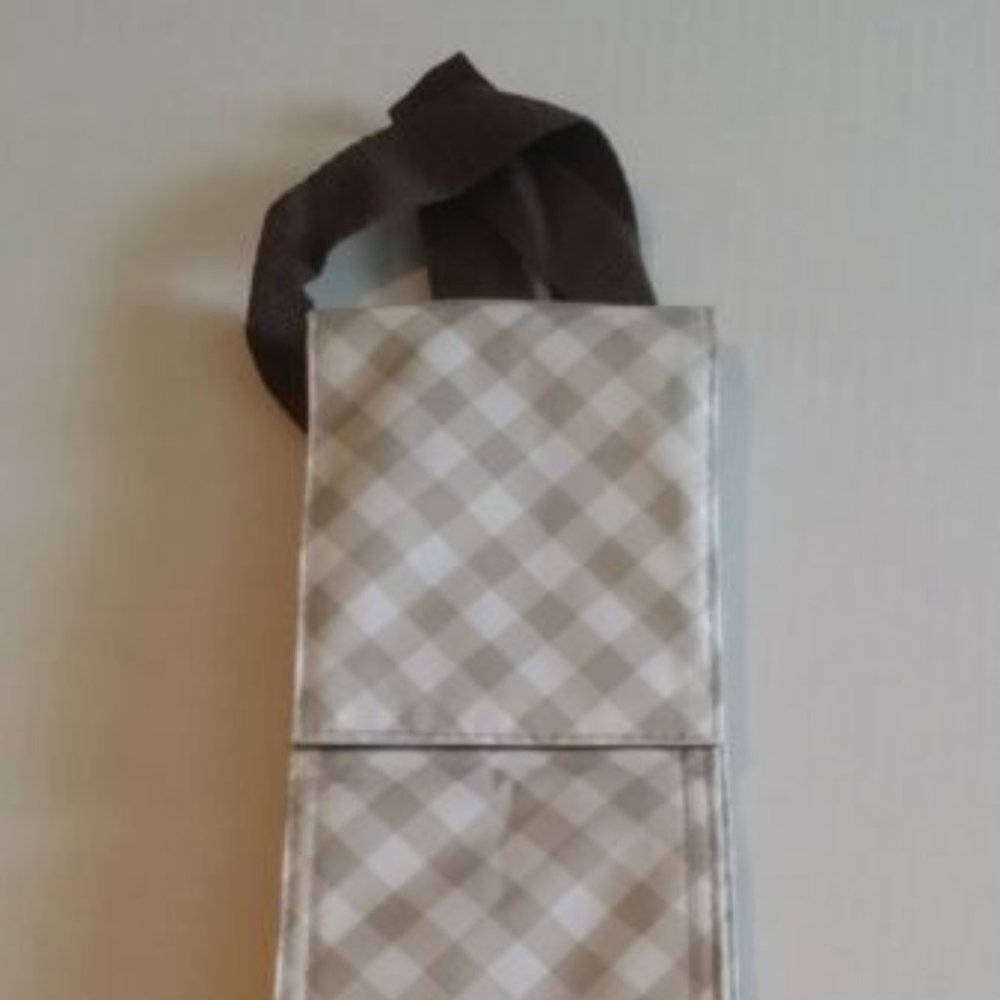Thirty One Perfect Bottle Thermal Wine Holder NEW